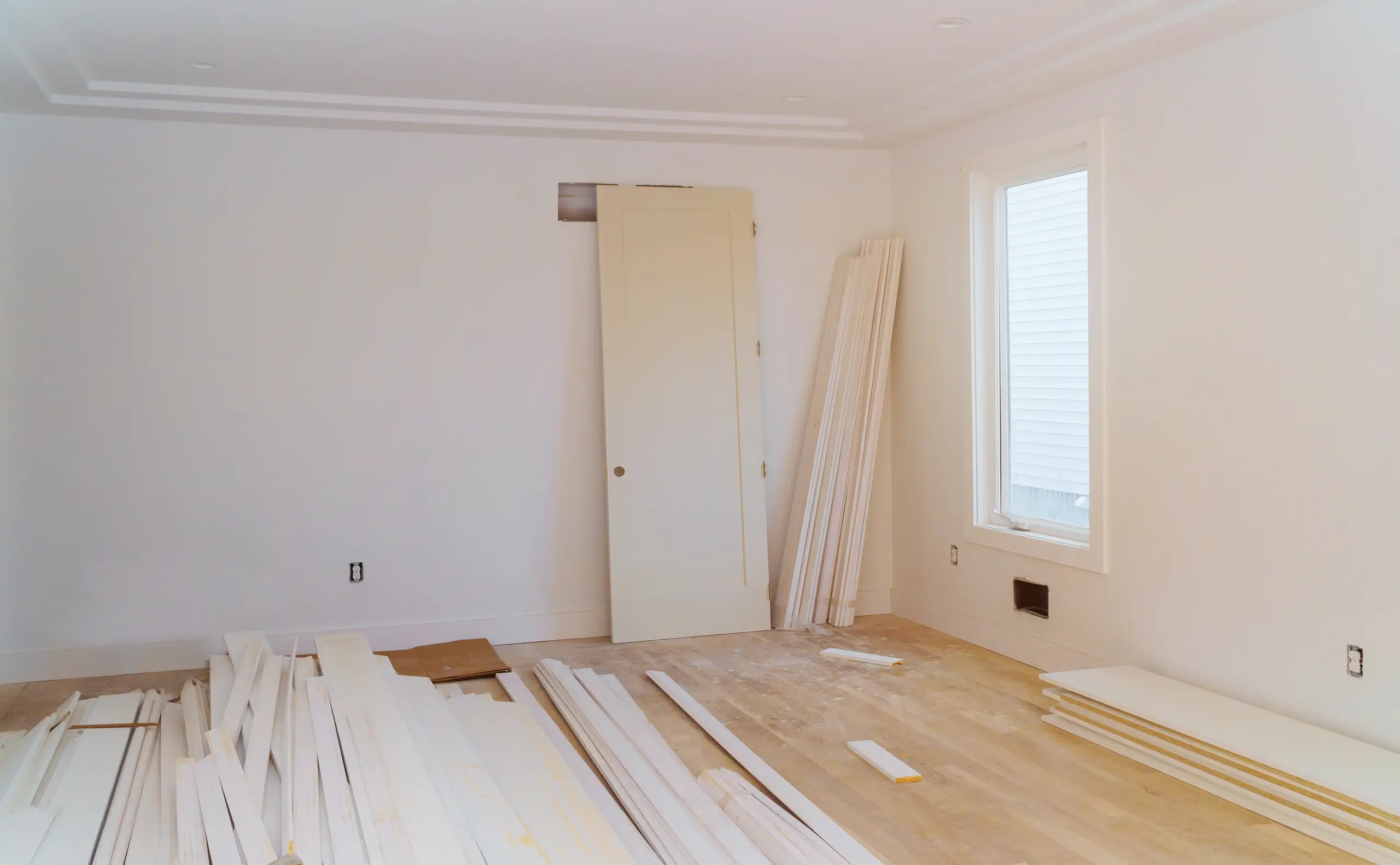 Unfinished bedroom before and after virtual renovation