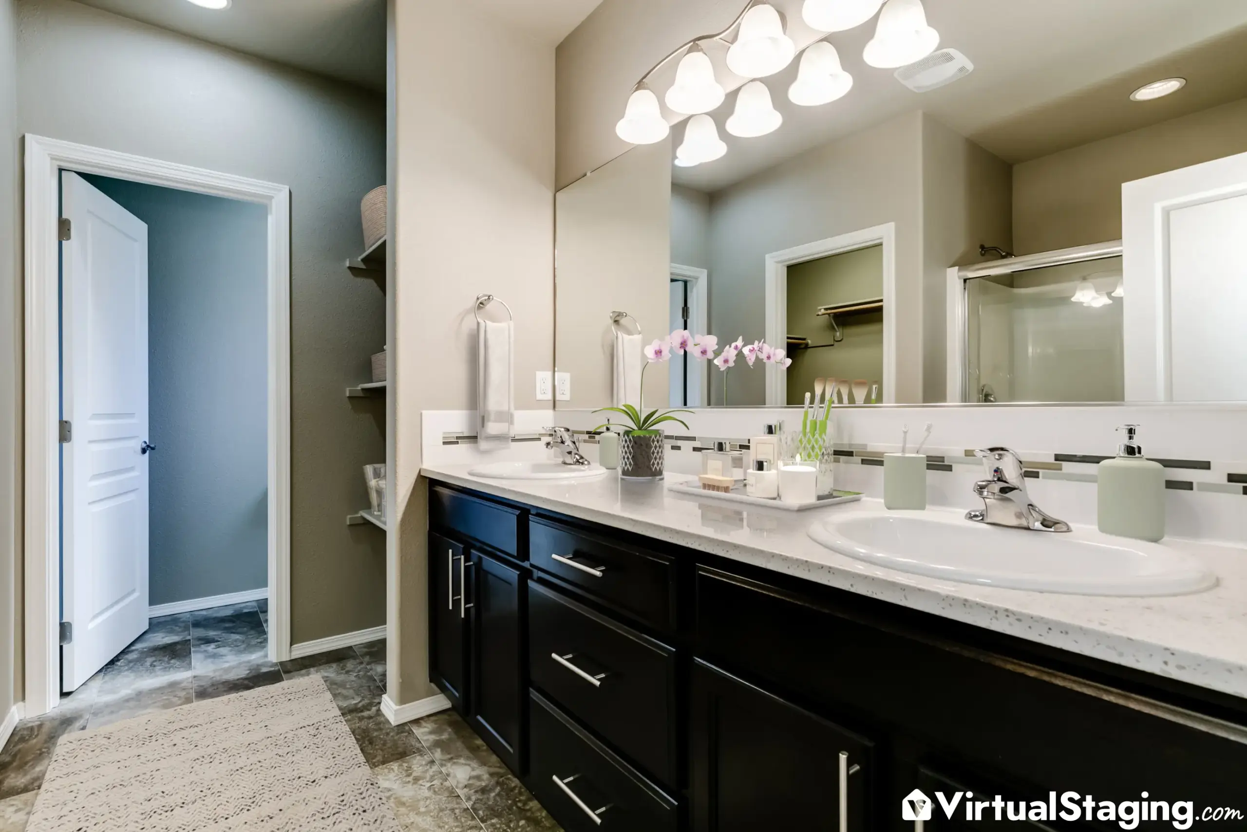 A photo of a primary bathroom that's been virtually stagedd