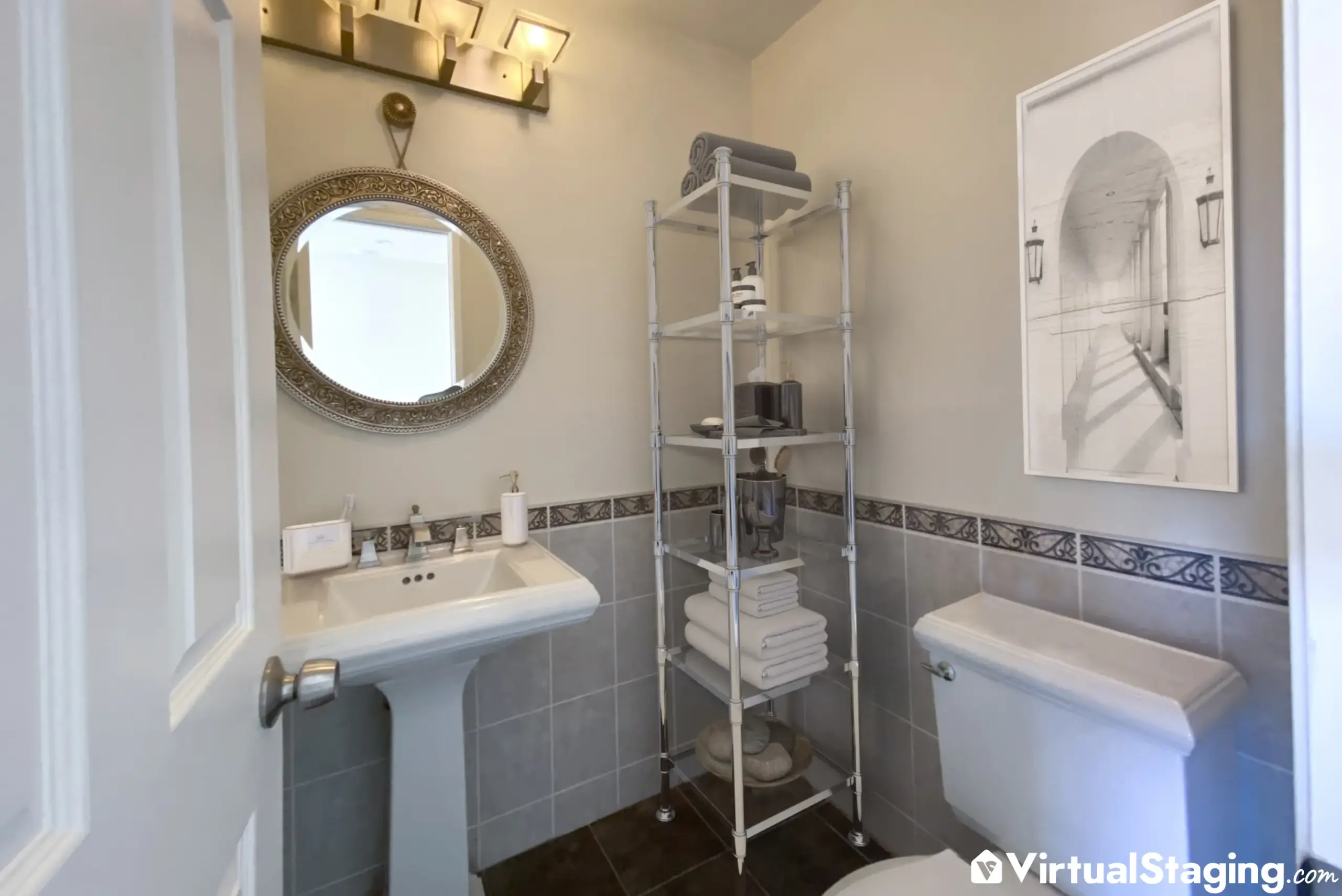 An image of a small bathroom that's been virtually staged