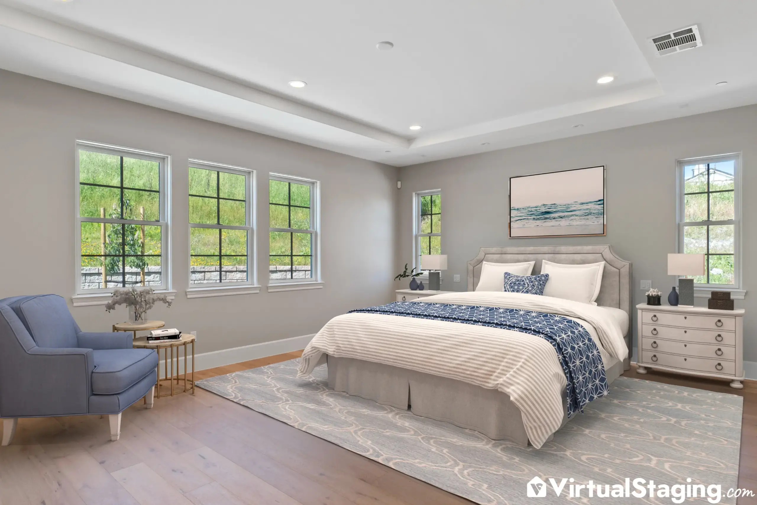 A master bedroom that's been virtually staged n a traditional style of interior design